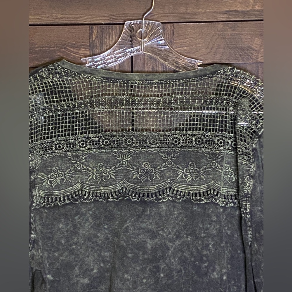 Women's Olive Mineral-Wash Henley Long Sleeve Top - Picture 4 of 7